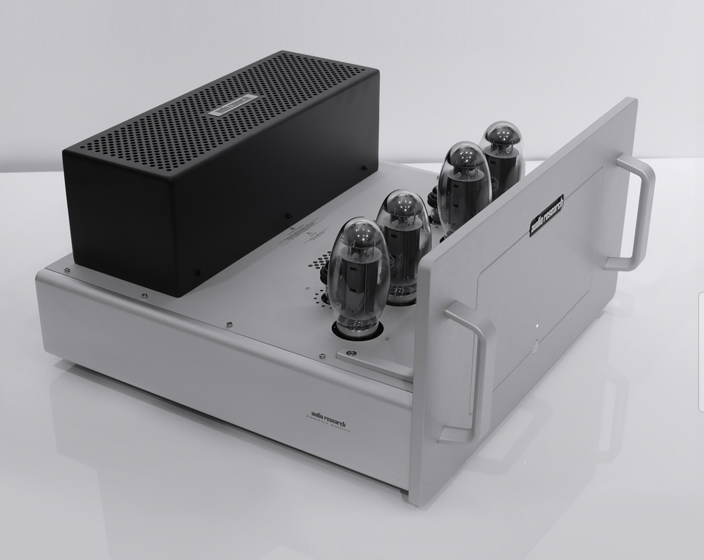 Audio Research D-80 Vacuum Tube Stereo Power Amplifier