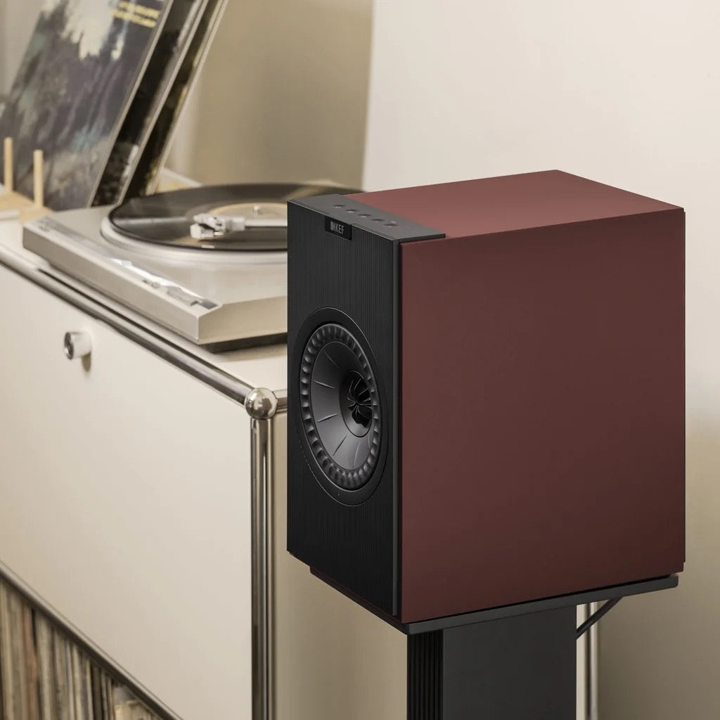 KEF Coda W